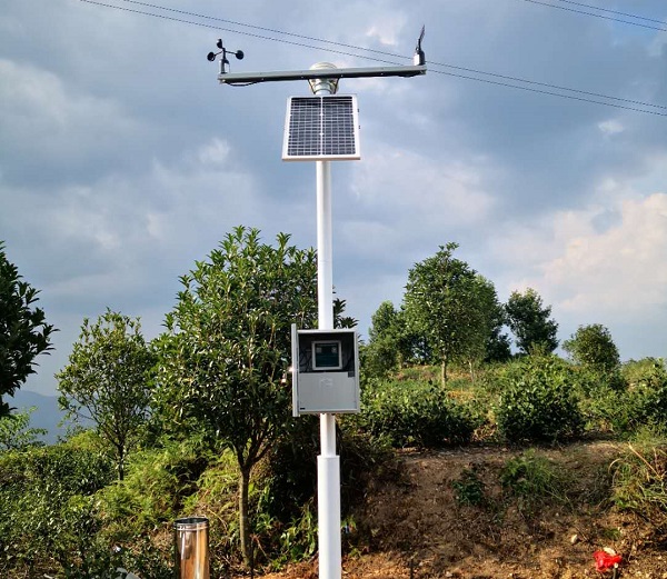 小型自動氣象站設(shè)備圖片3