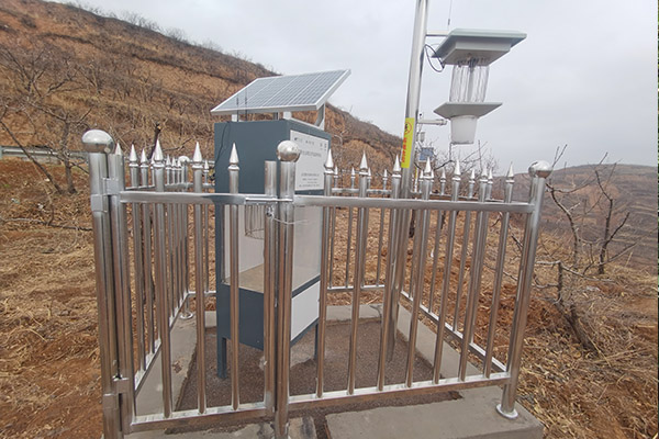 美國白蛾性誘監(jiān)測設(shè)備圖片4