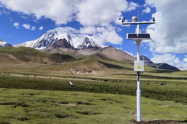 農(nóng)業(yè)氣象綜合監(jiān)測(cè)站圖片2 農(nóng)業(yè)氣象綜合監(jiān)測(cè)站圖片2